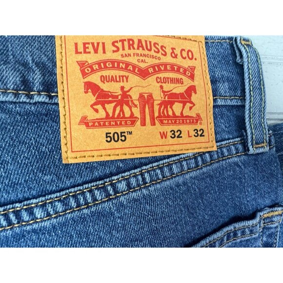 Levi 505 Regular Size 32X32 Mens Jeans Straight Leg Med Wash Red Tab - Picture 3 of 4